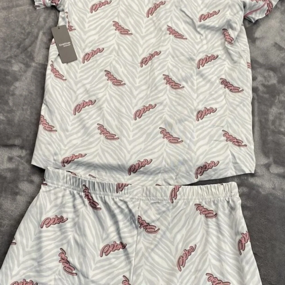Bebe Women’s Pink and White Pajama Set - Picture 7 of 10
